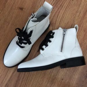 *new* White Boots